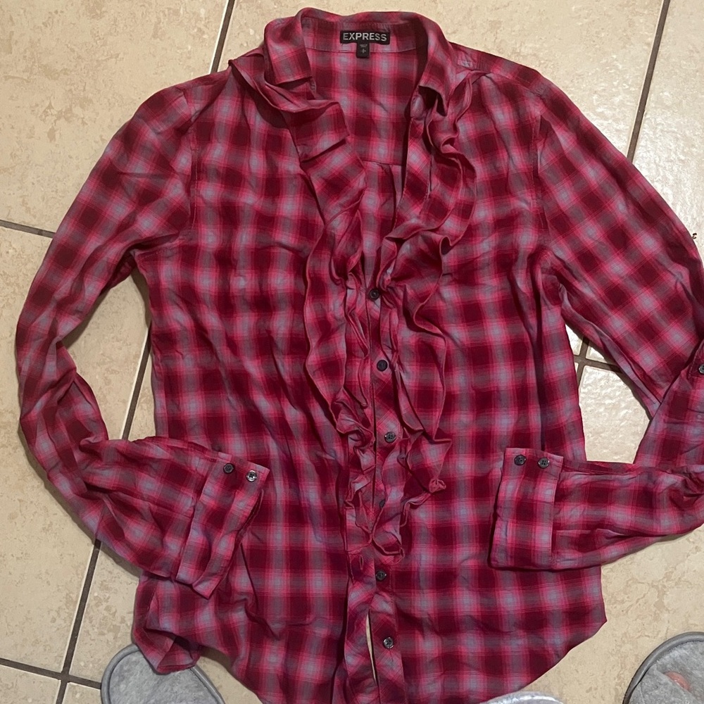Express Red Checkered Ruffle Shirt - Picture 4 of 7